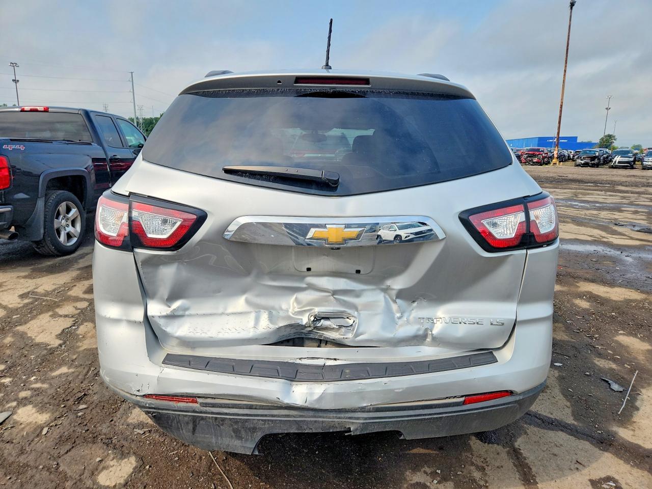 2014 CHEVROLET TRAVERSE LS — Фото 6 из 13