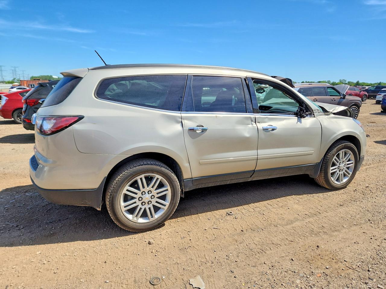 1GNKRGKD8EJ288446 2014 CHEVROLET TRAVERSE photo no. 3