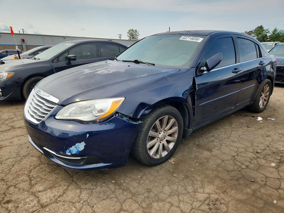 2014 CHRYSLER 200 1C3CCBBG0EN236625