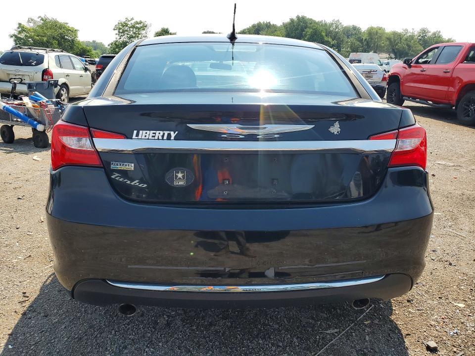 2014 CHRYSLER 200 TOURING — Фото 6 из 12