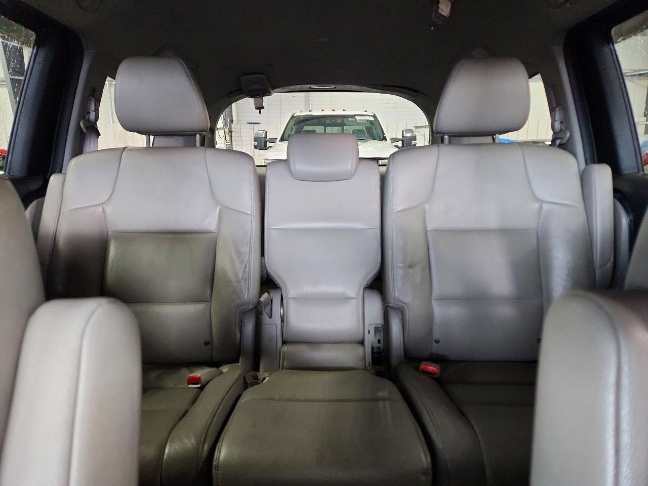 5FNRL5H69HB004551 2017 HONDA ODYSSEY photo no. 10