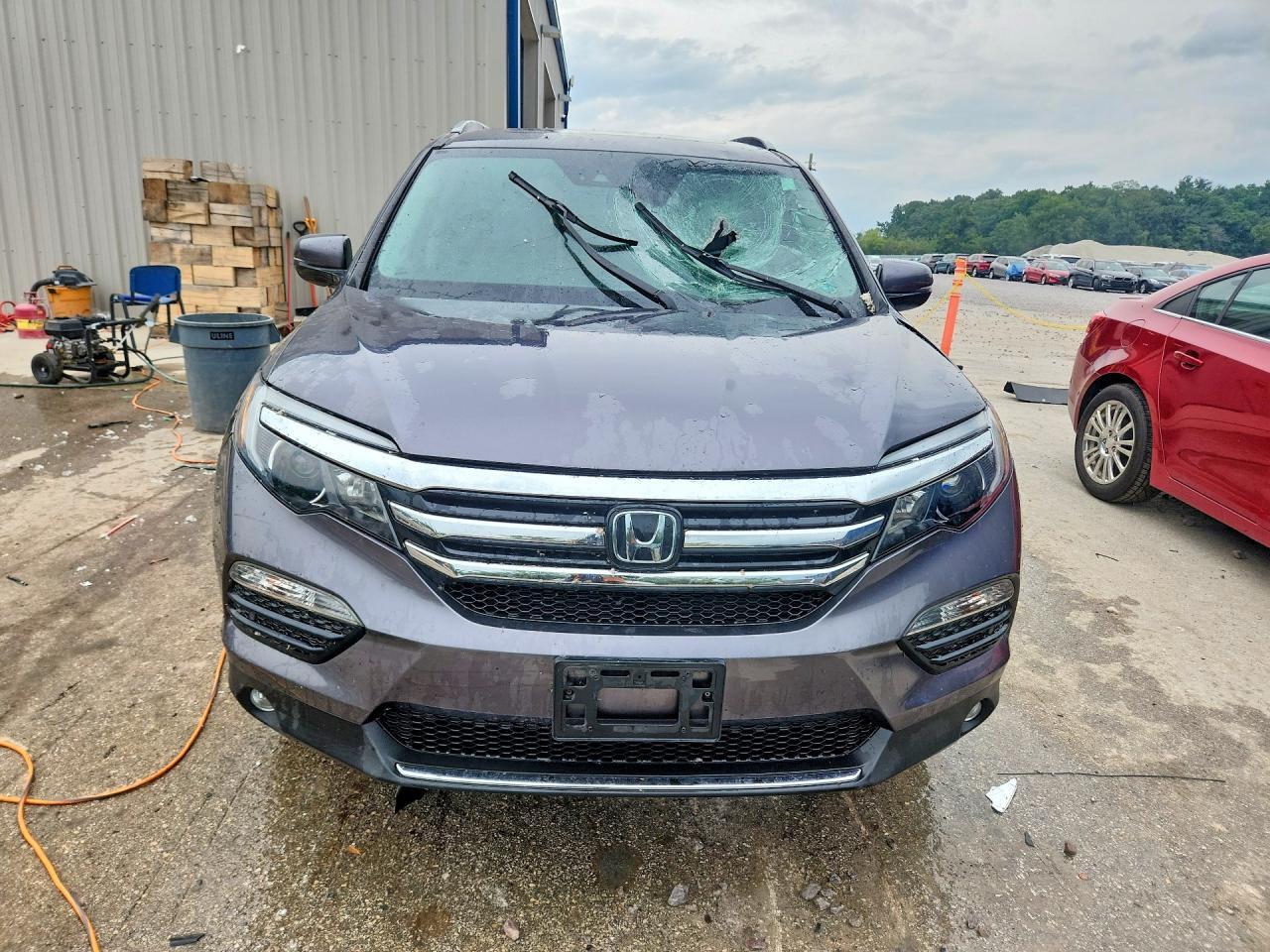 2017 HONDA PILOT ELITE — Фото 5 из 12