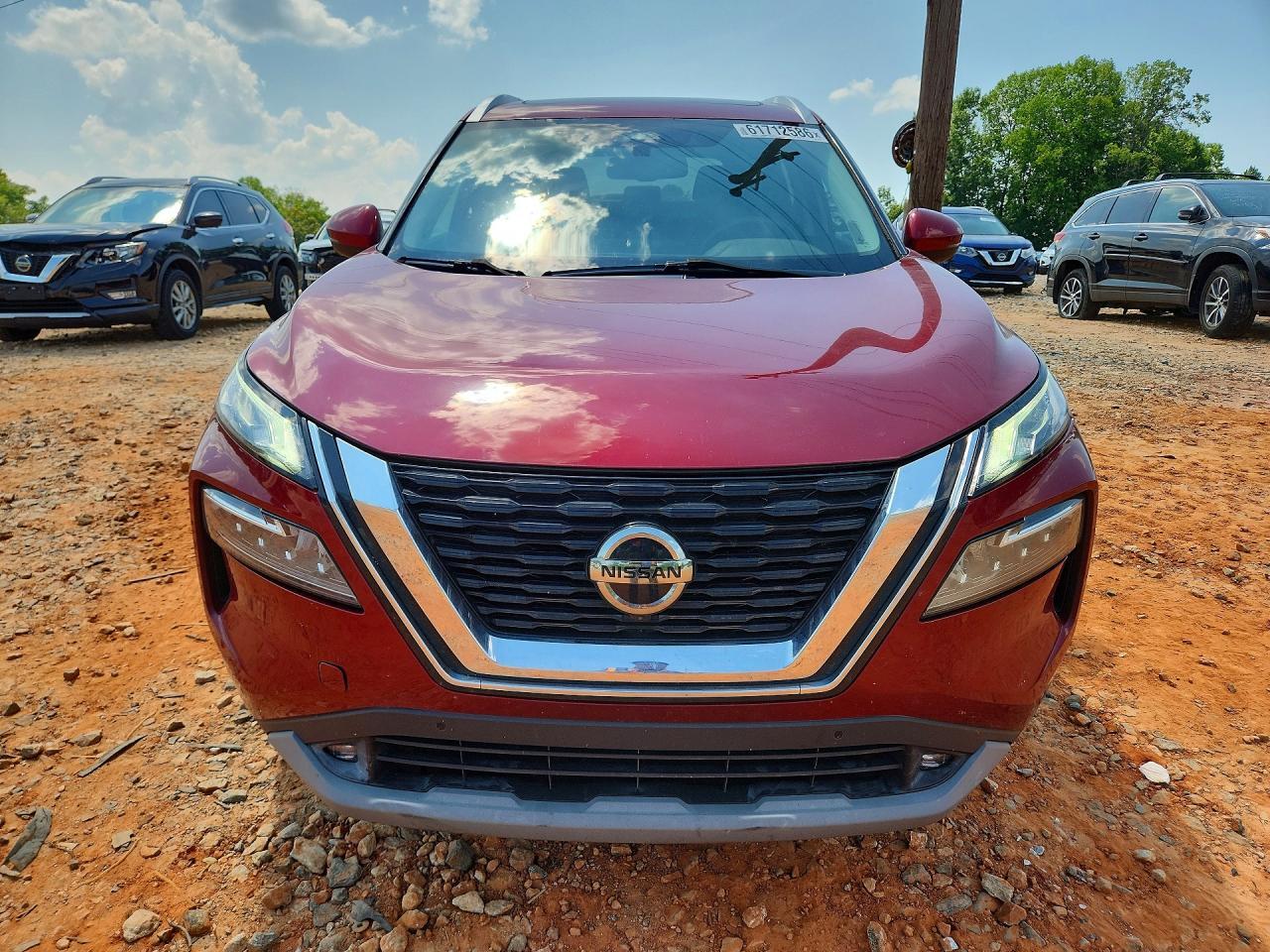 2021 NISSAN ROGUE SL — Фото 5 из 12