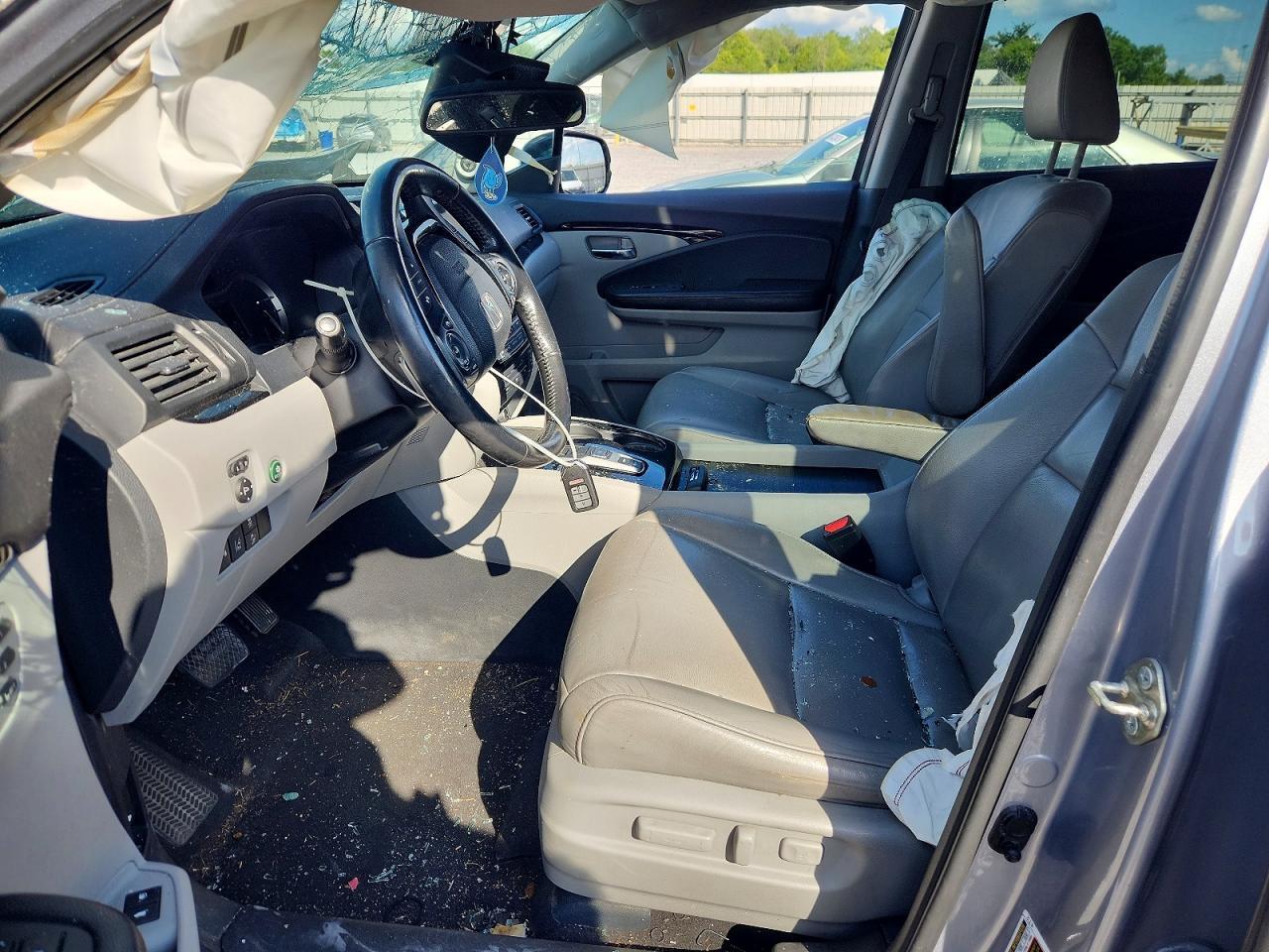 2017 HONDA PILOT TOURING — Фото 7 из 13