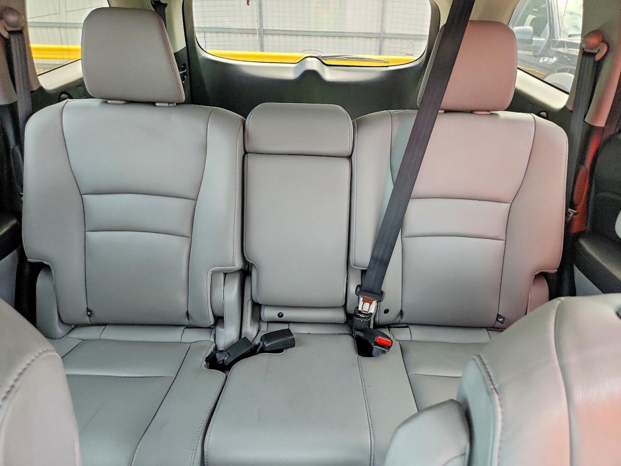 2017 HONDA PILOT EXL — Фото 10 из 13