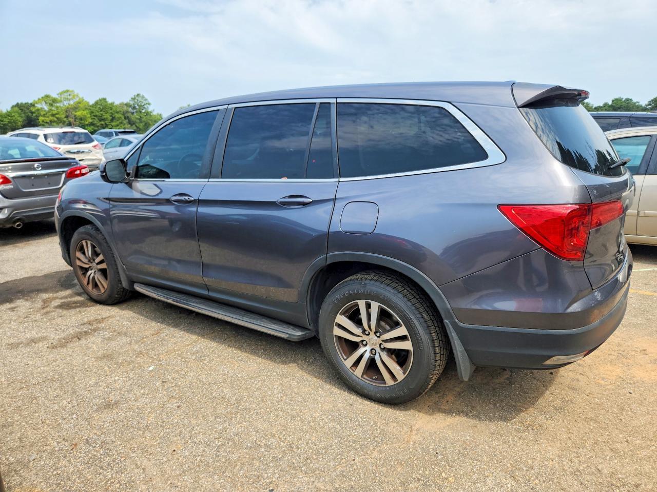 2017 HONDA PILOT EXL — Фото 2 из 13
