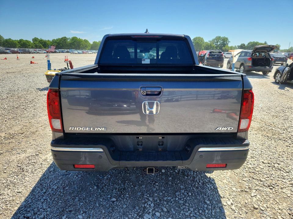 2017 HONDA RIDGELINE RTL — Фото 6 из 14