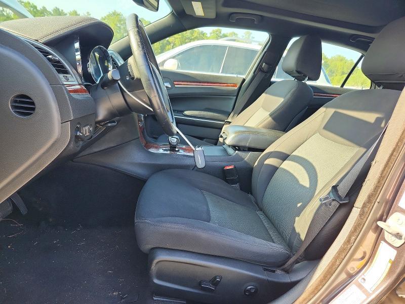 2014 CHRYSLER 300 — Фото 7 из 12