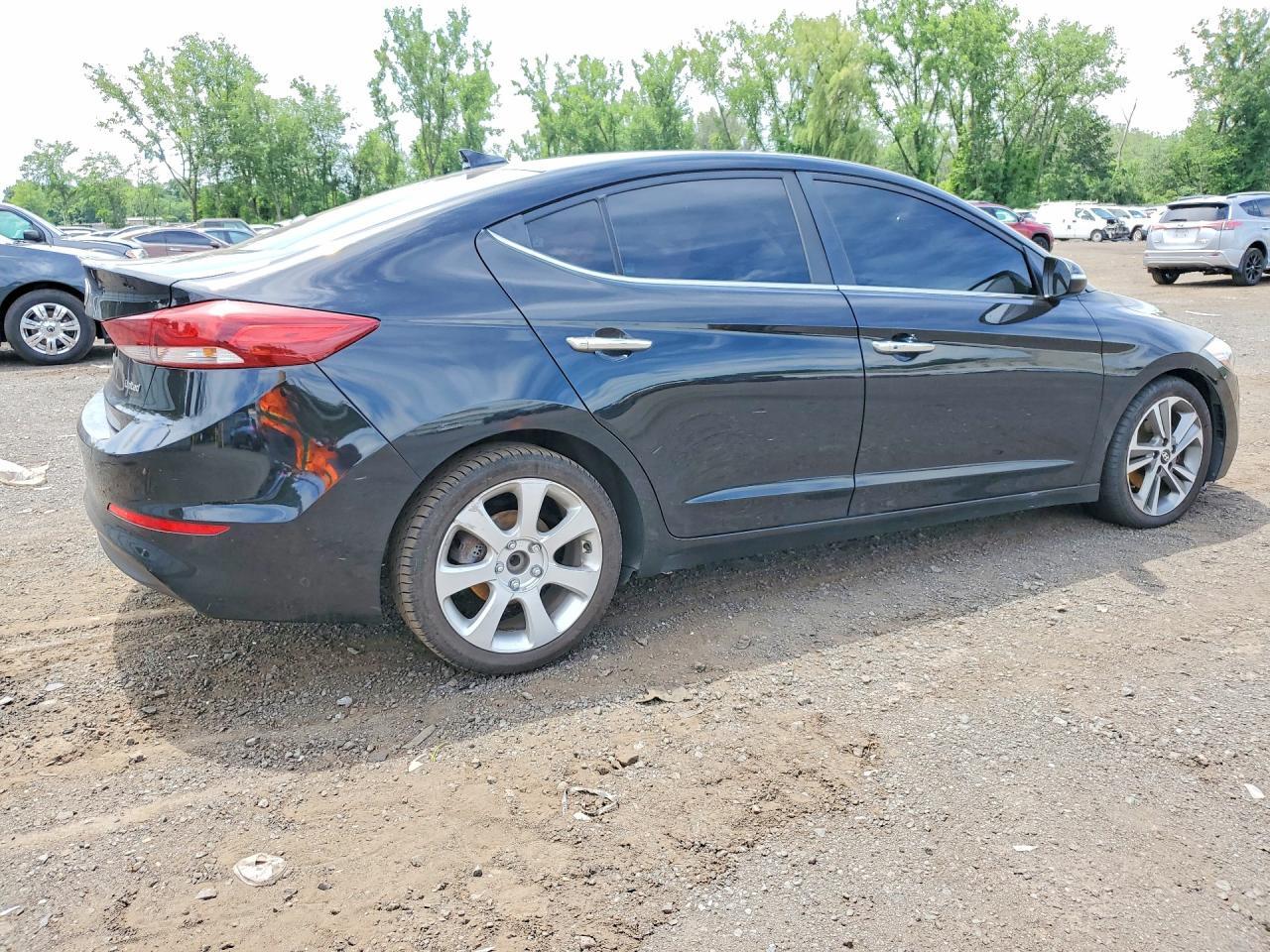 2017 HYUNDAI ELANTRA LIMITED — Фото 3 из 12
