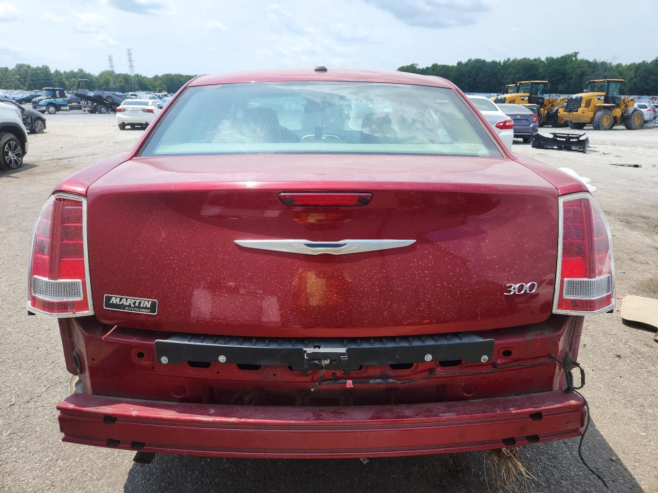2014 CHRYSLER 300 — Фото 6 из 12