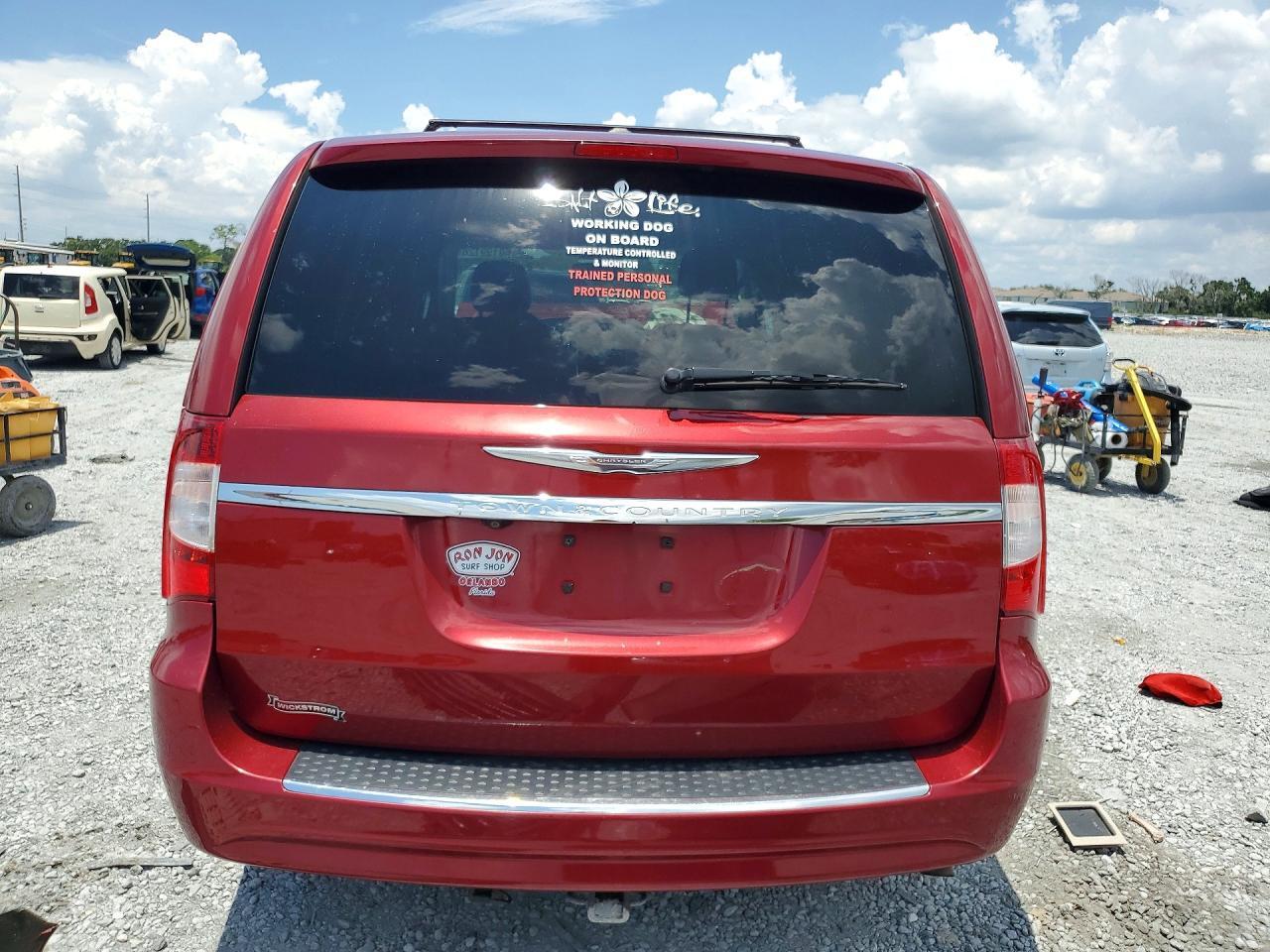 2014 CHRYSLER TOWN & COUNTRY TOURING — Фото 6 из 14