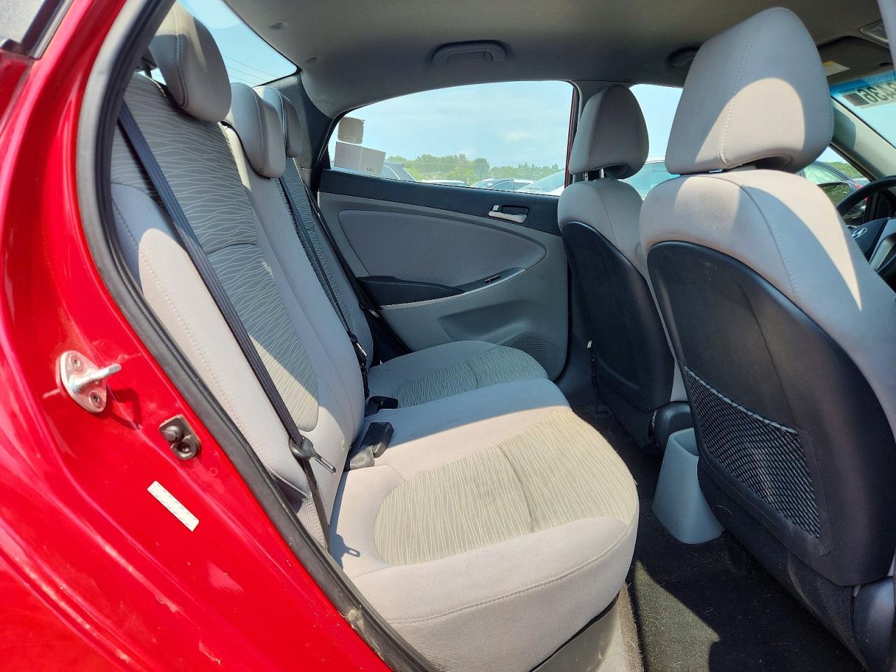 2017 HYUNDAI ACCENT SE — Фото 10 из 12