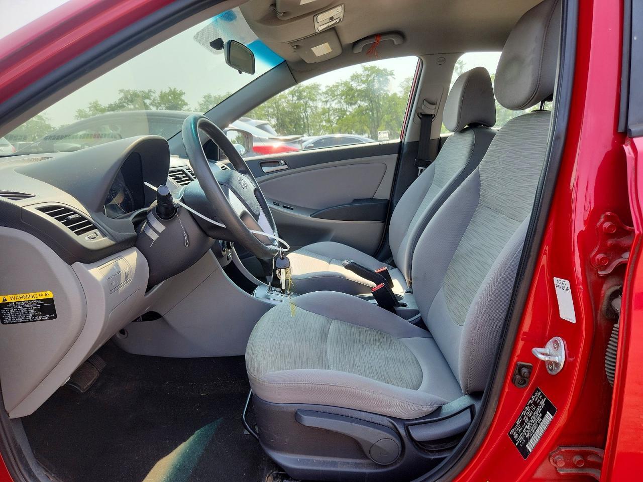 2017 HYUNDAI ACCENT SE — Фото 7 из 12