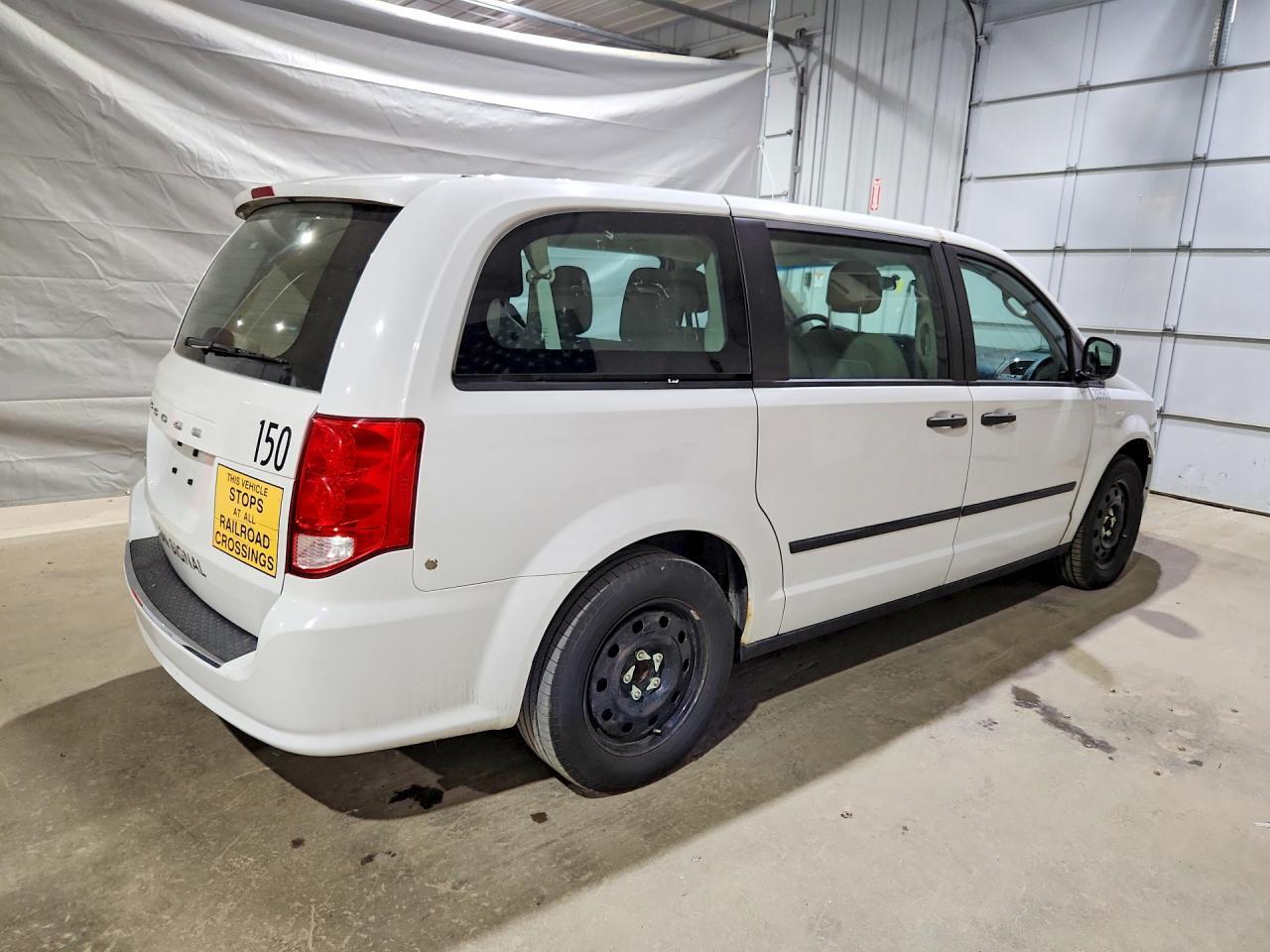 2014 DODGE GRAND CARAVAN SE — Фото 3 из 13