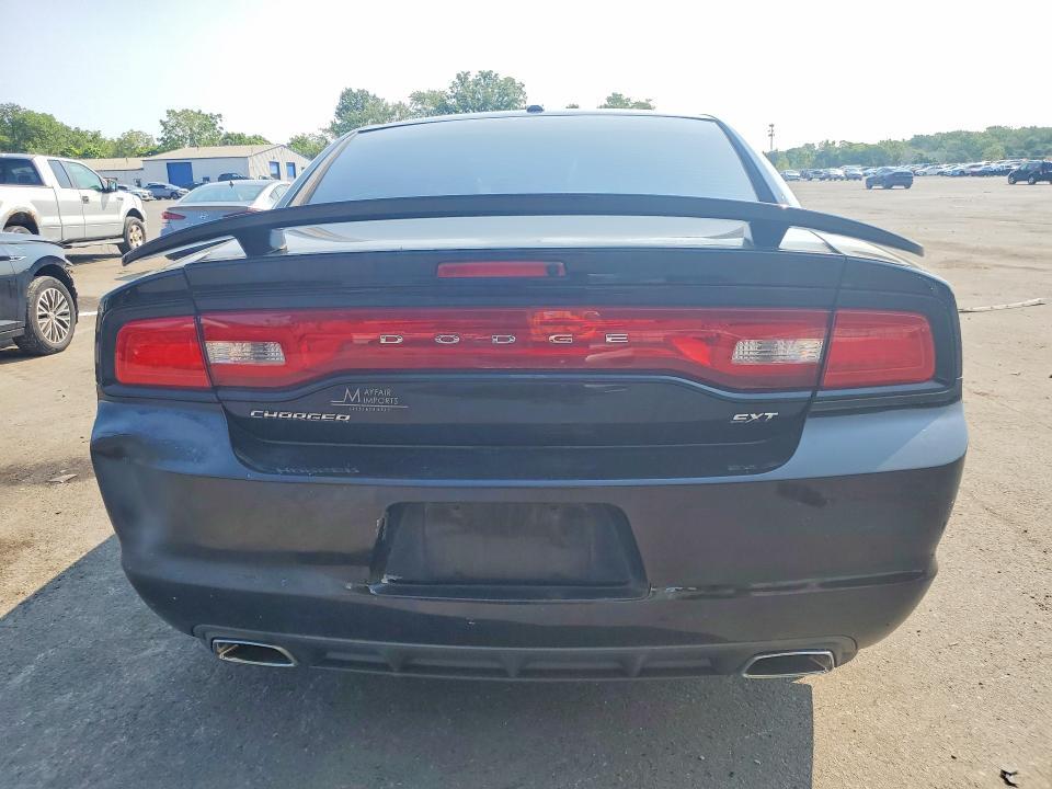 2014 DODGE CHARGER SXT — Фото 6 из 12
