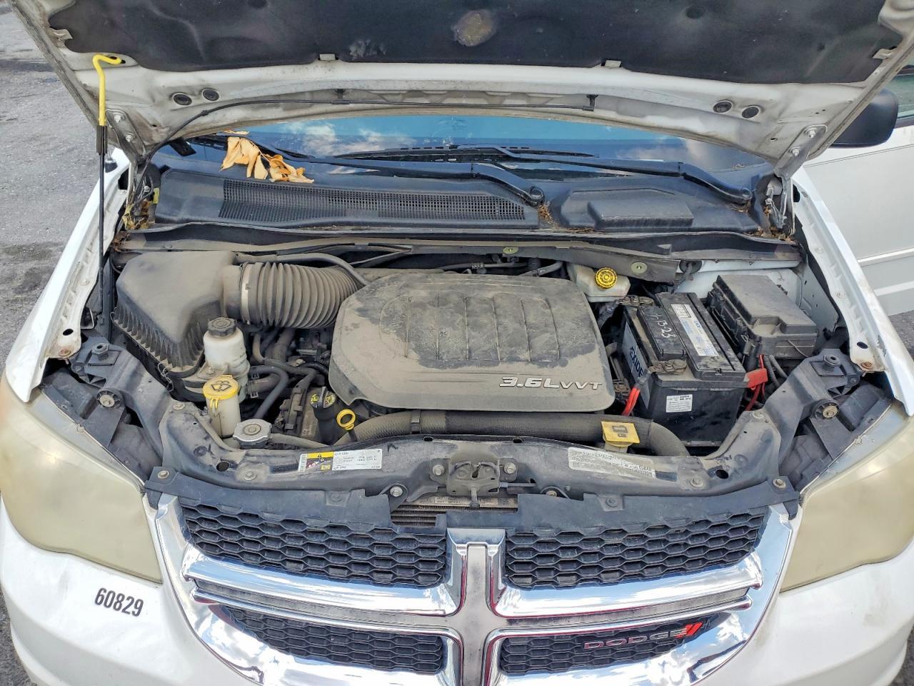 2014 DODGE CARAVAN — Фото 12 из 13