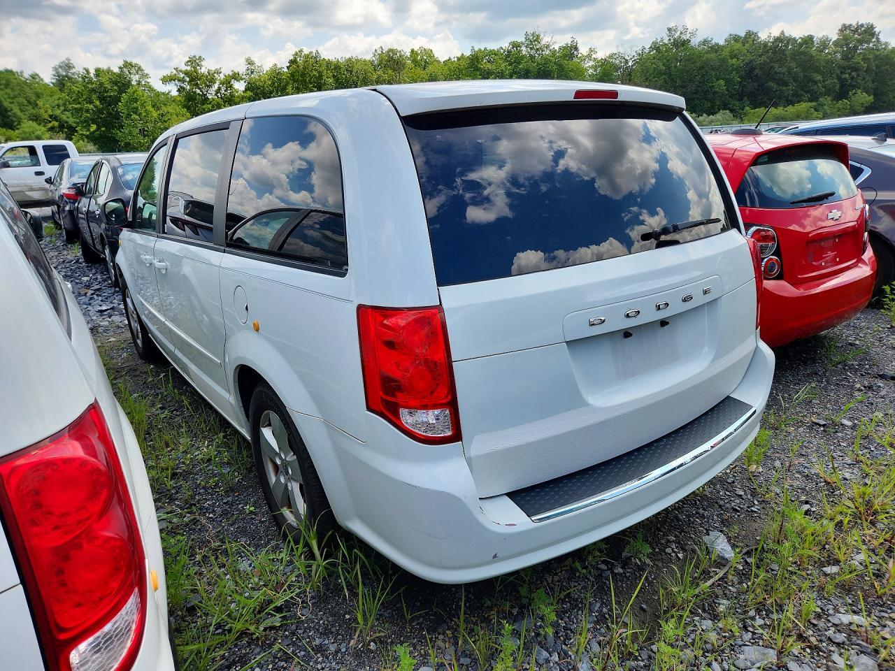 2014 DODGE CARAVAN — Фото 2 из 13