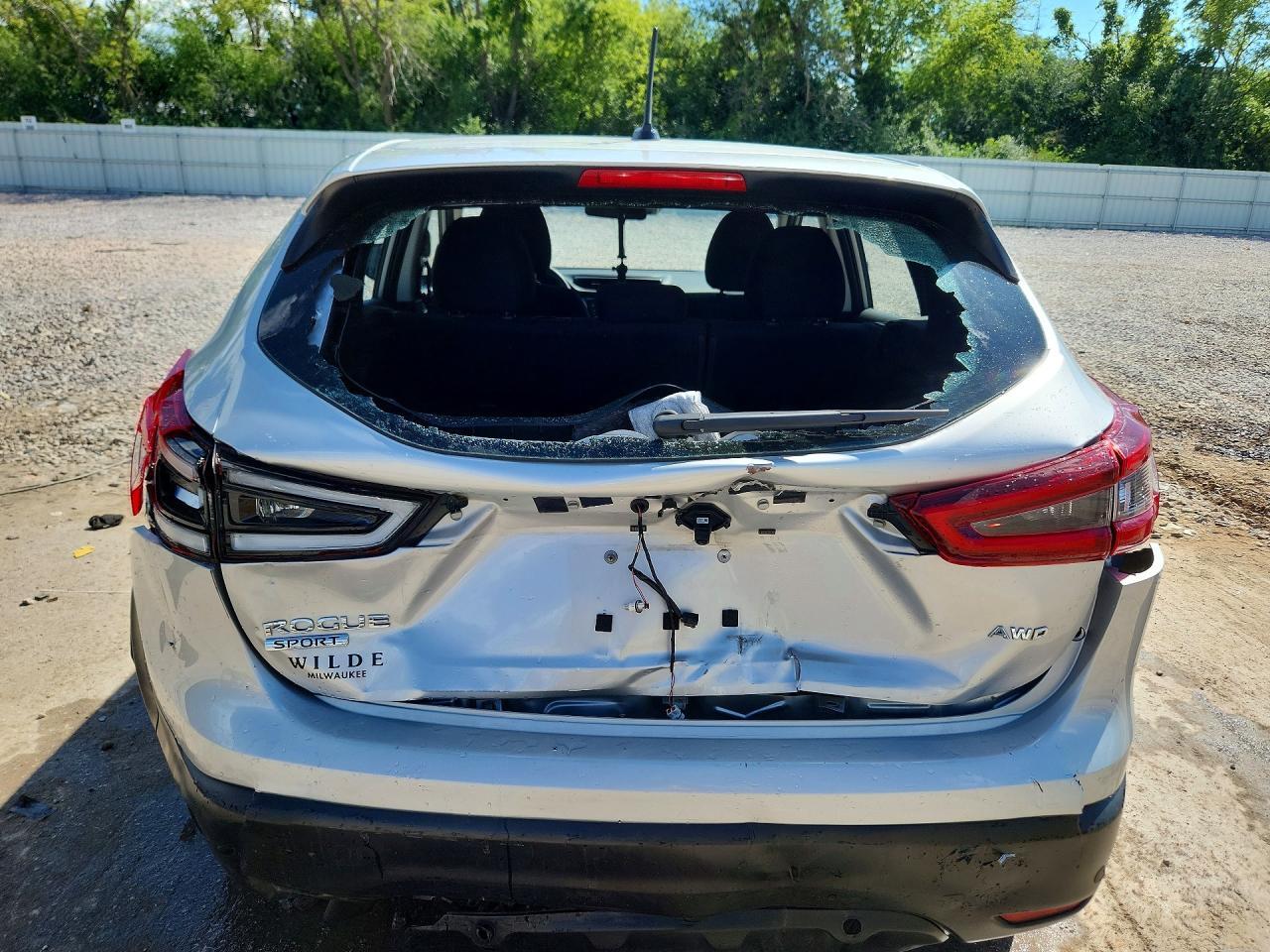 2021 NISSAN ROGUE SPORT S — Фото 6 из 12