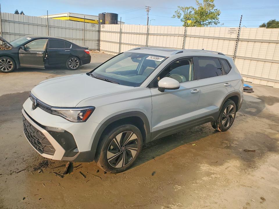 2025 VOLKSWAGEN TAOS 3VVVC7B28SM034550