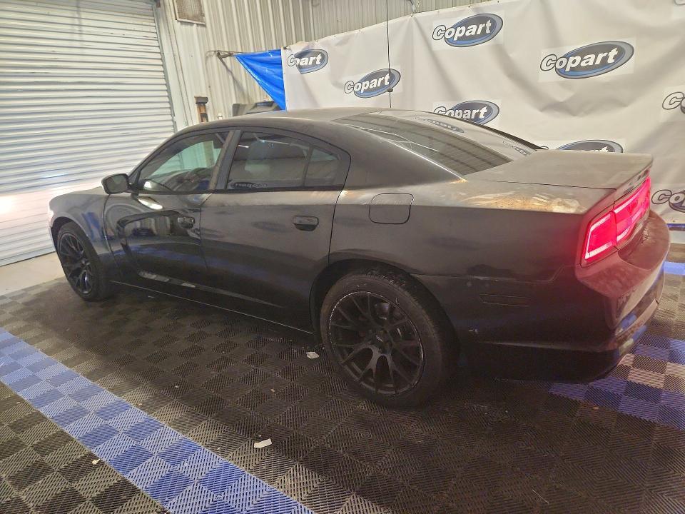 2C3CDXBG2EH324238 2014 DODGE CHARGER photo no. 2