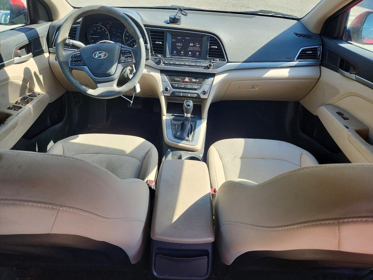 5NPD84LF3HH189792 2017 HYUNDAI ELANTRA photo no. 8