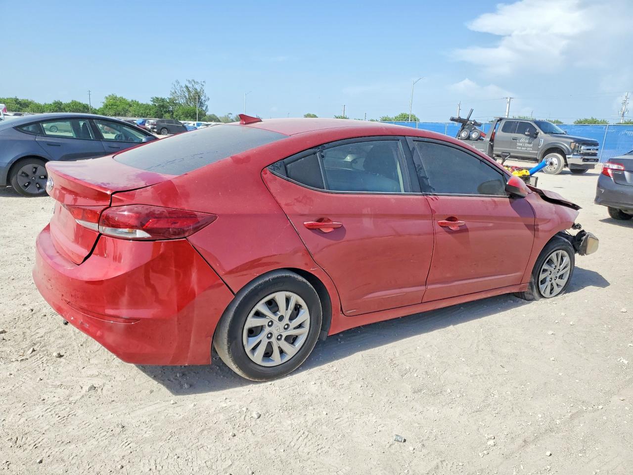 KMHD74LF8HU364977 2017 HYUNDAI ELANTRA photo no. 3