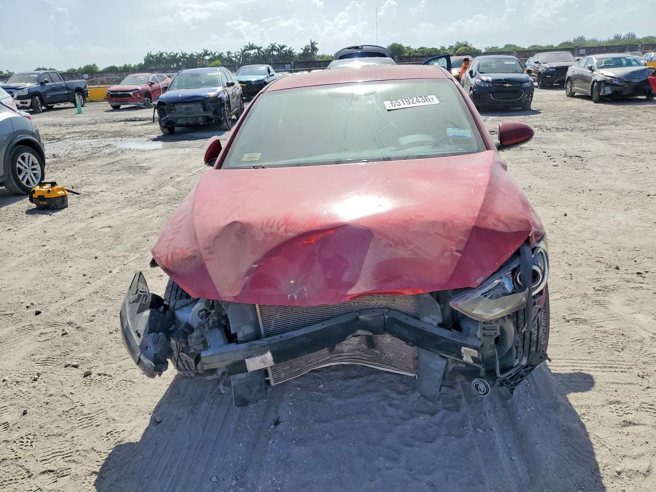 KMHD74LF8HU364977 2017 HYUNDAI ELANTRA photo no. 5
