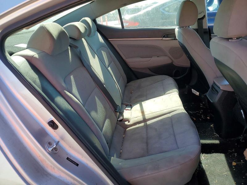 5NPD84LF5HH012581 2017 HYUNDAI ELANTRA photo no. 10