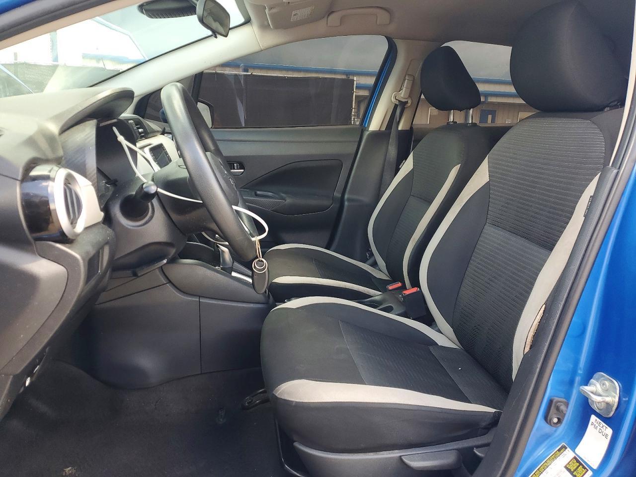 2021 NISSAN VERSA SV — Фото 7 из 12