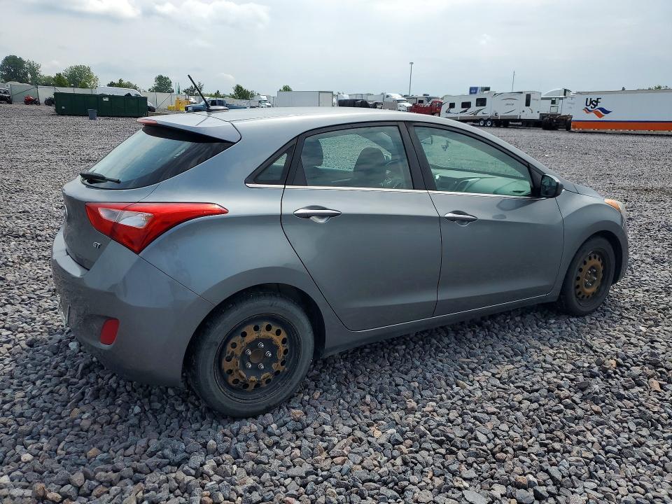 2017 HYUNDAI ELANTRA GT BASE — Фото 3 из 12