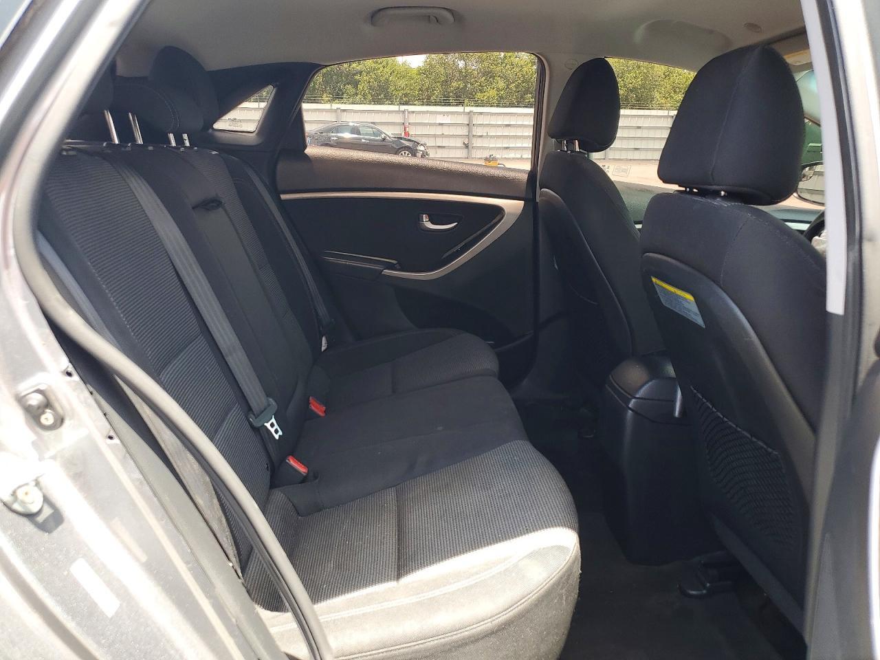 2017 HYUNDAI ELANTRA GT BASE — Фото 10 из 12