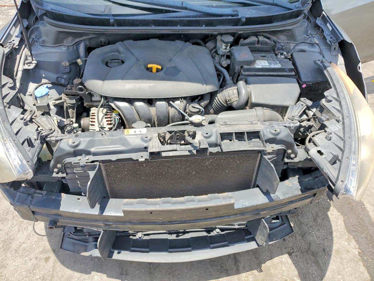 2017 HYUNDAI ELANTRA GT BASE — Фото 11 из 12