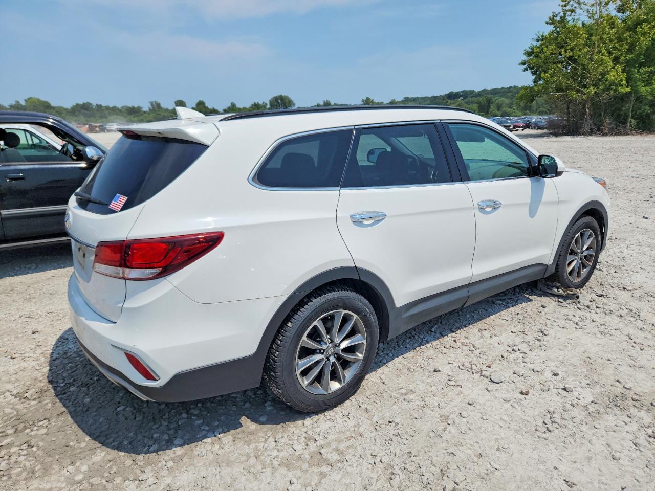 2017 HYUNDAI SANTA FE SE — Фото 3 из 13