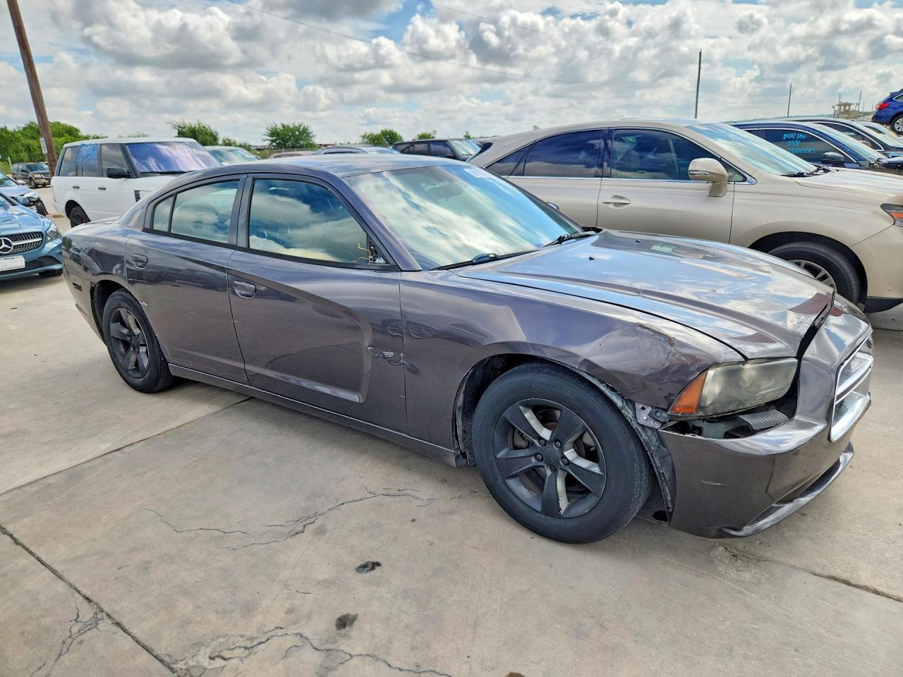 2014 DODGE CHARGER SE — Фото 4 из 12
