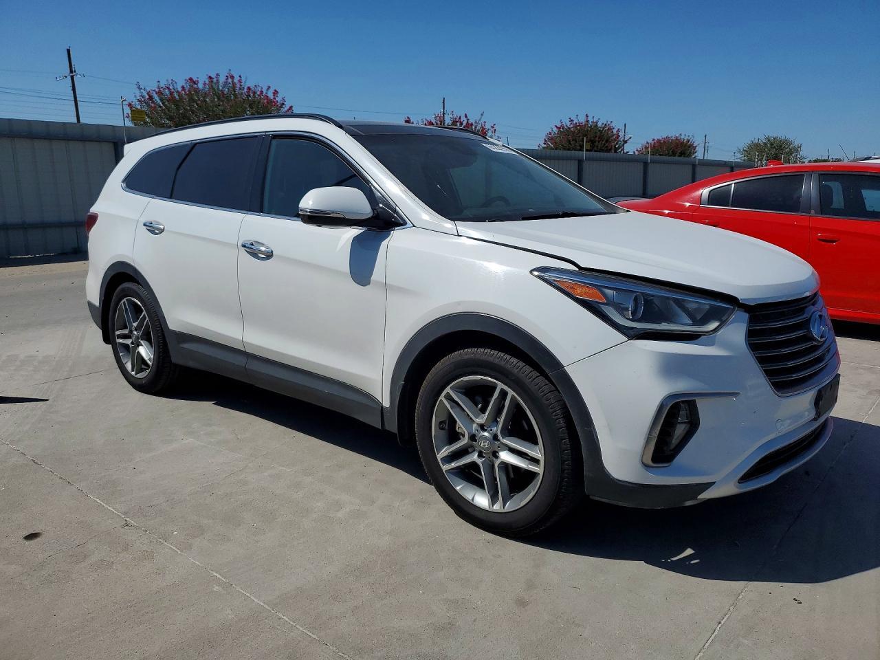 2017 HYUNDAI SANTA FE SE ULTIMATE — Фото 4 из 12