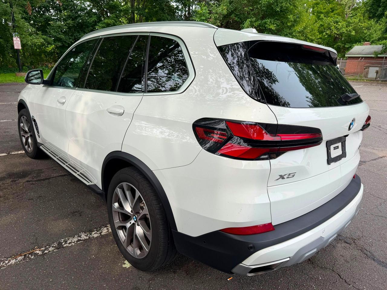 2026 BMW X5 XDRIVE40I — Фото 2 из 13