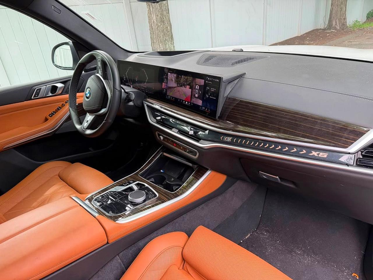 2026 BMW X5 XDRIVE40I — Фото 8 из 13