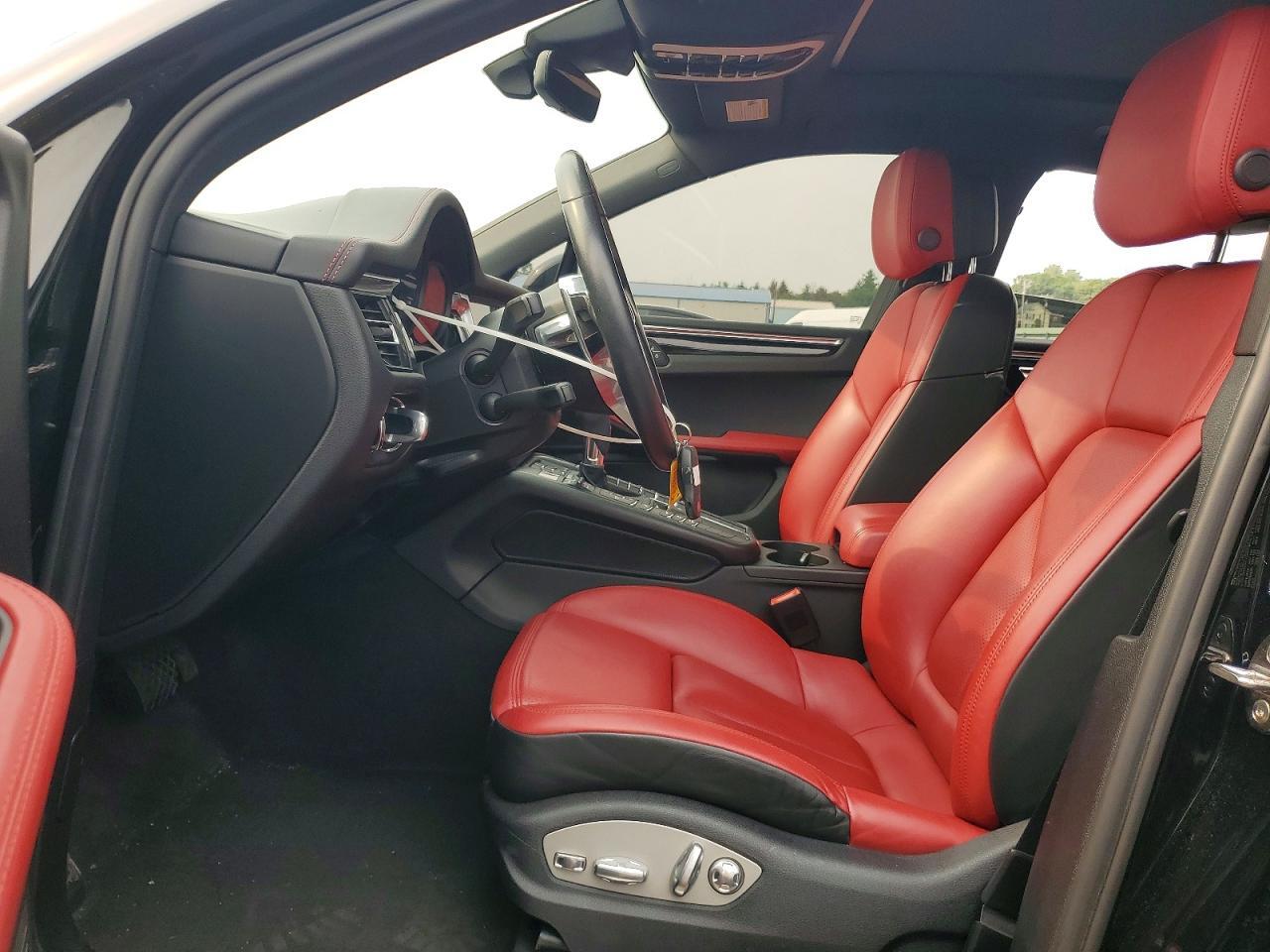 2021 PORSCHE MACAN S — Фото 7 из 14