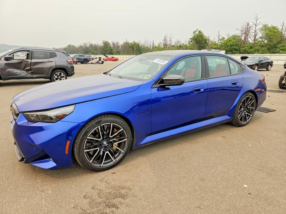 2026 BMW M5 WBS83FK0XTCX20976