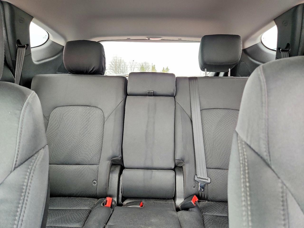 2017 HYUNDAI SANTA FE SPORT 2.4L — Фото 10 из 14