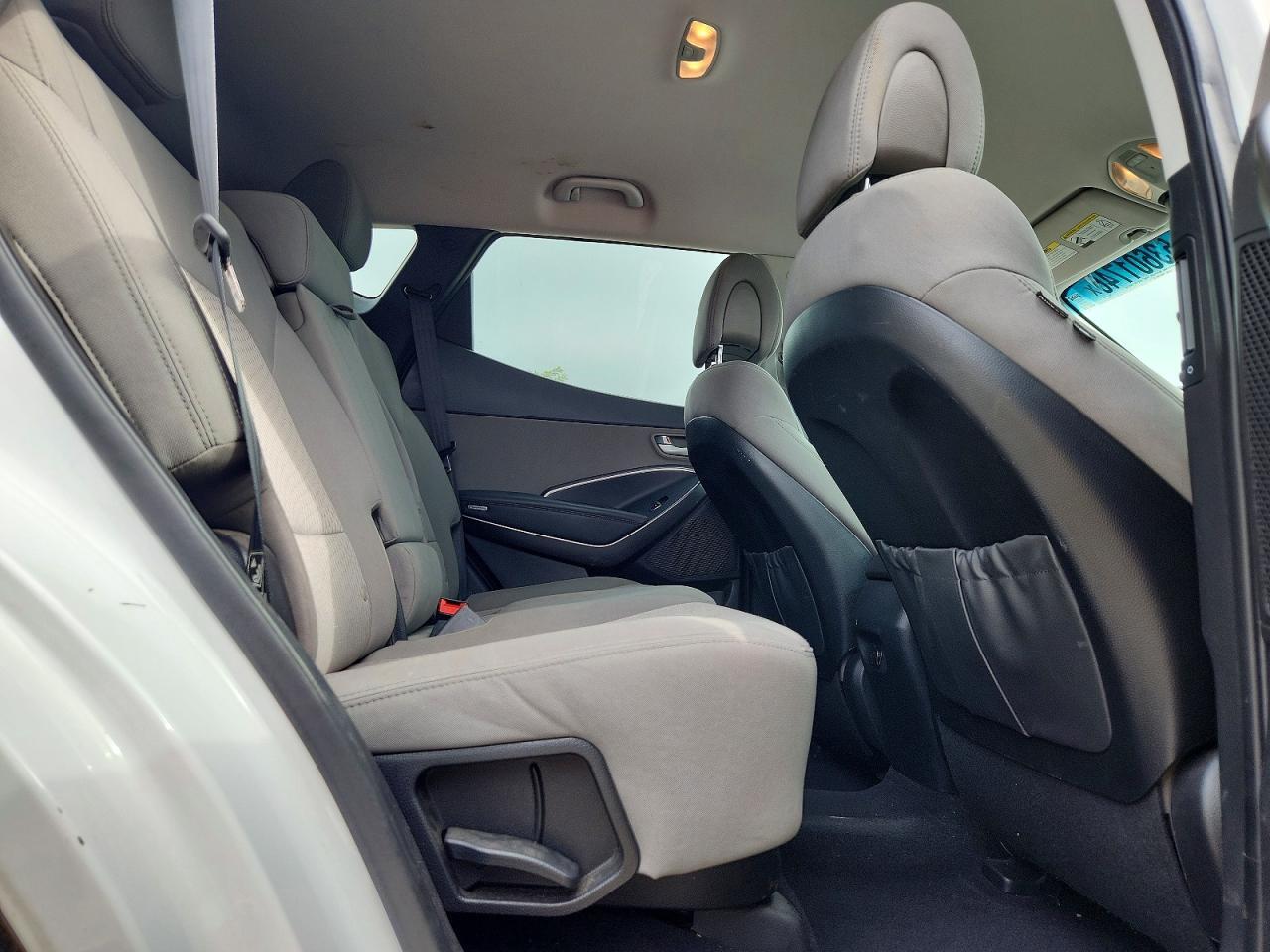 2017 HYUNDAI SANTA FE SPORT 2.4L — Фото 11 из 13