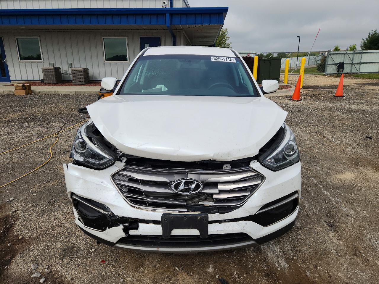 2017 HYUNDAI SANTA FE SPORT 2.4L — Фото 5 из 13