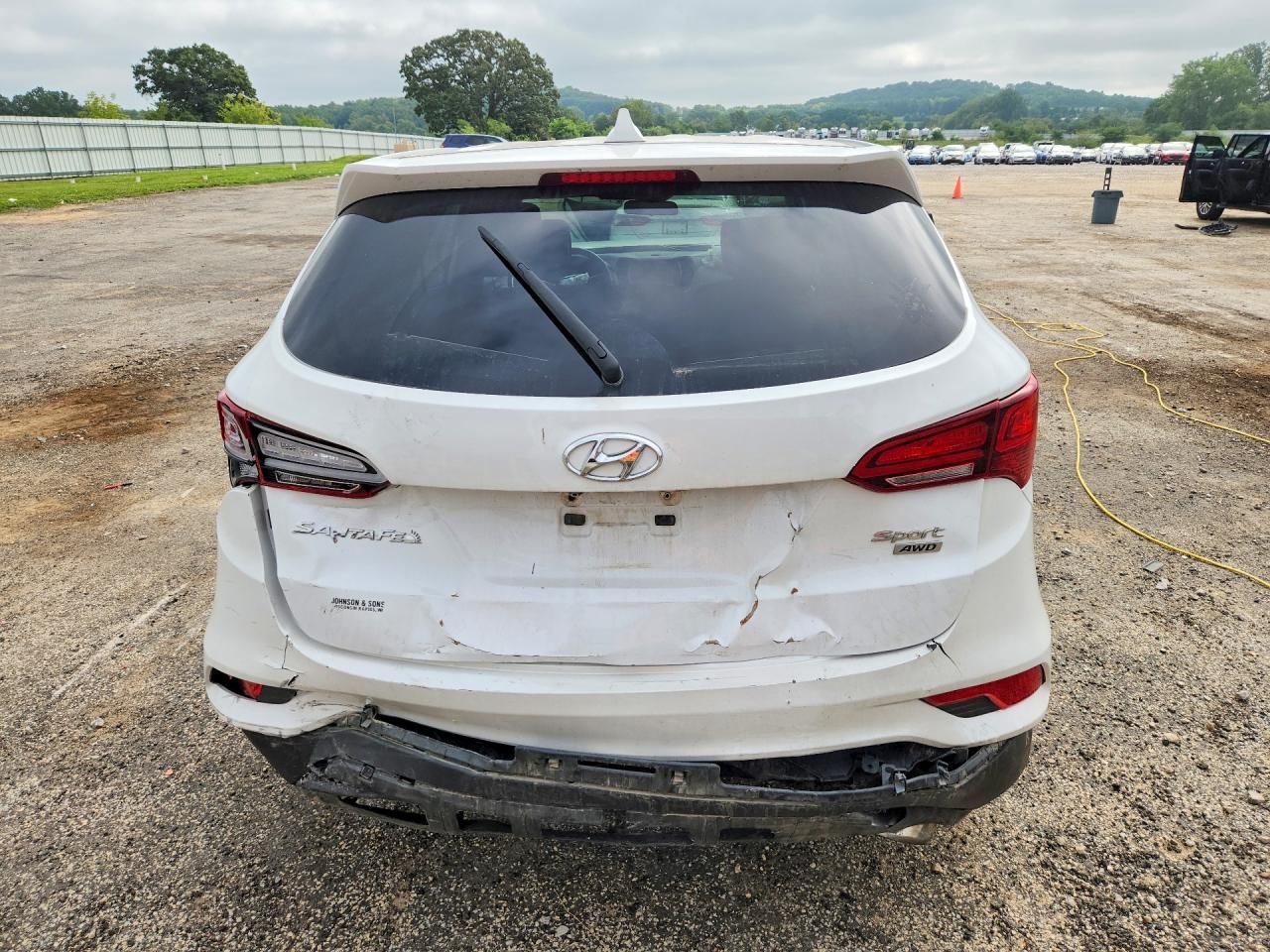 2017 HYUNDAI SANTA FE SPORT 2.4L — Фото 6 из 13