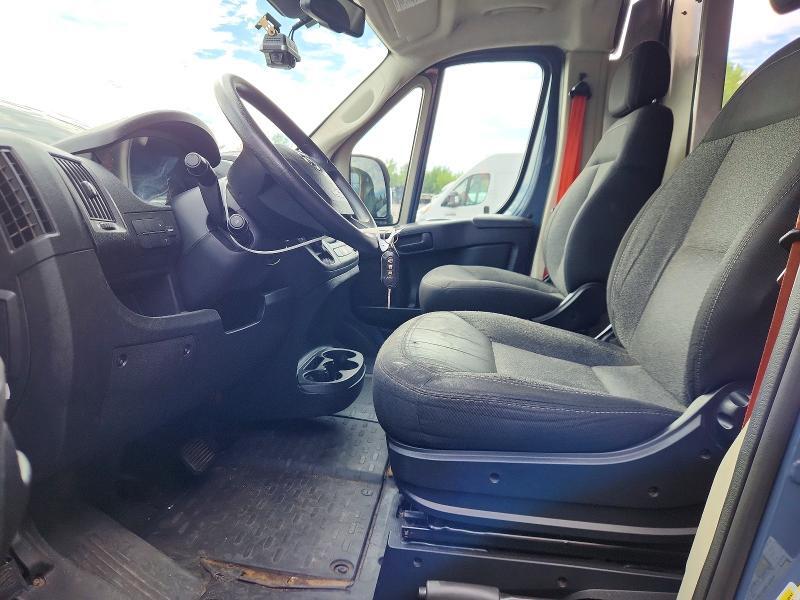 2021 RAM PROMASTER 3500 DELIVERY VAN — Фото 7 из 13