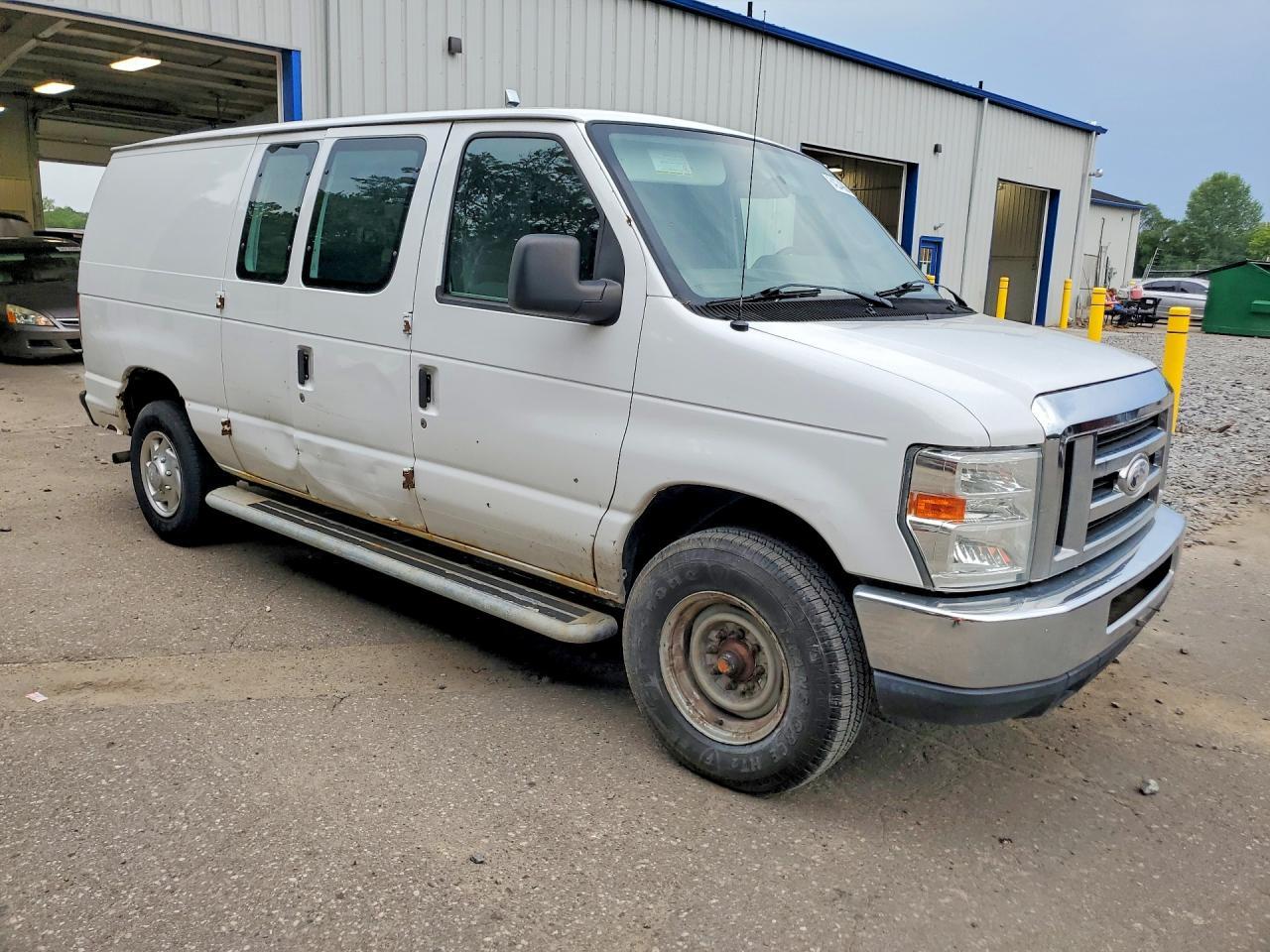 2014 FORD ECONOLINE E250 VAN — Фото 4 из 13