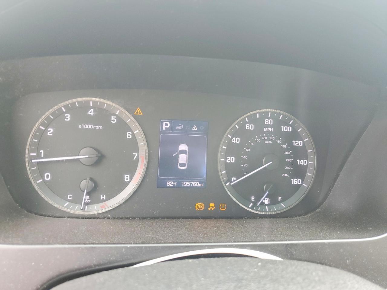 2017 HYUNDAI SONATA SE — Фото 9 из 12