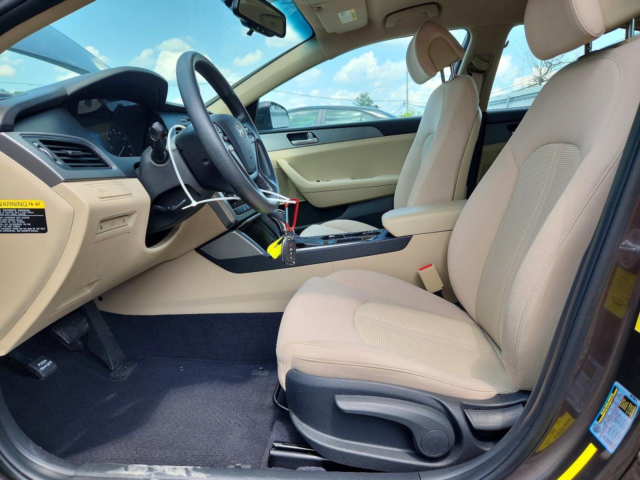 2017 HYUNDAI SONATA SE — Фото 7 из 12