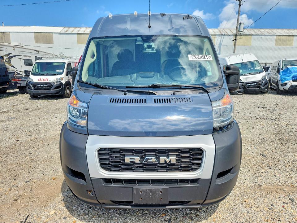 2021 RAM PROMASTER 3500 DELIVERY VAN — Фото 5 из 12