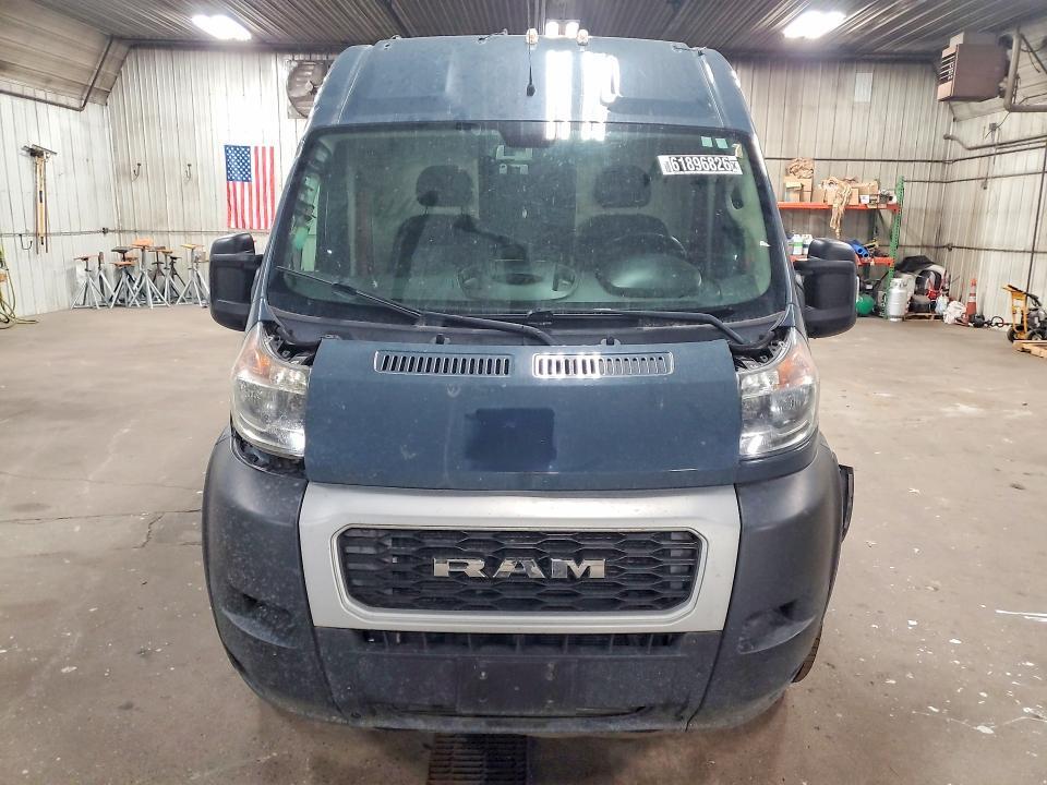2021 RAM PROMASTER 3500 DELIVERY VAN — Фото 5 из 12