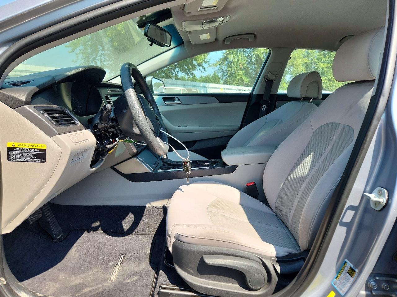 2017 HYUNDAI SONATA SE — Фото 7 из 12